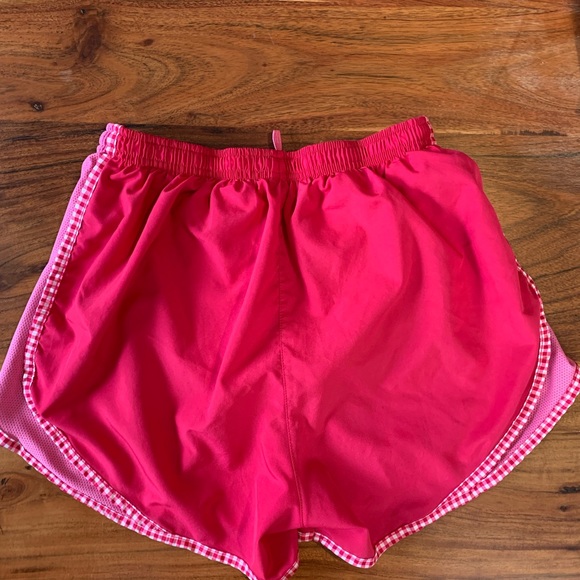Women’s Nike dry fit shorts - Picture 6 of 6